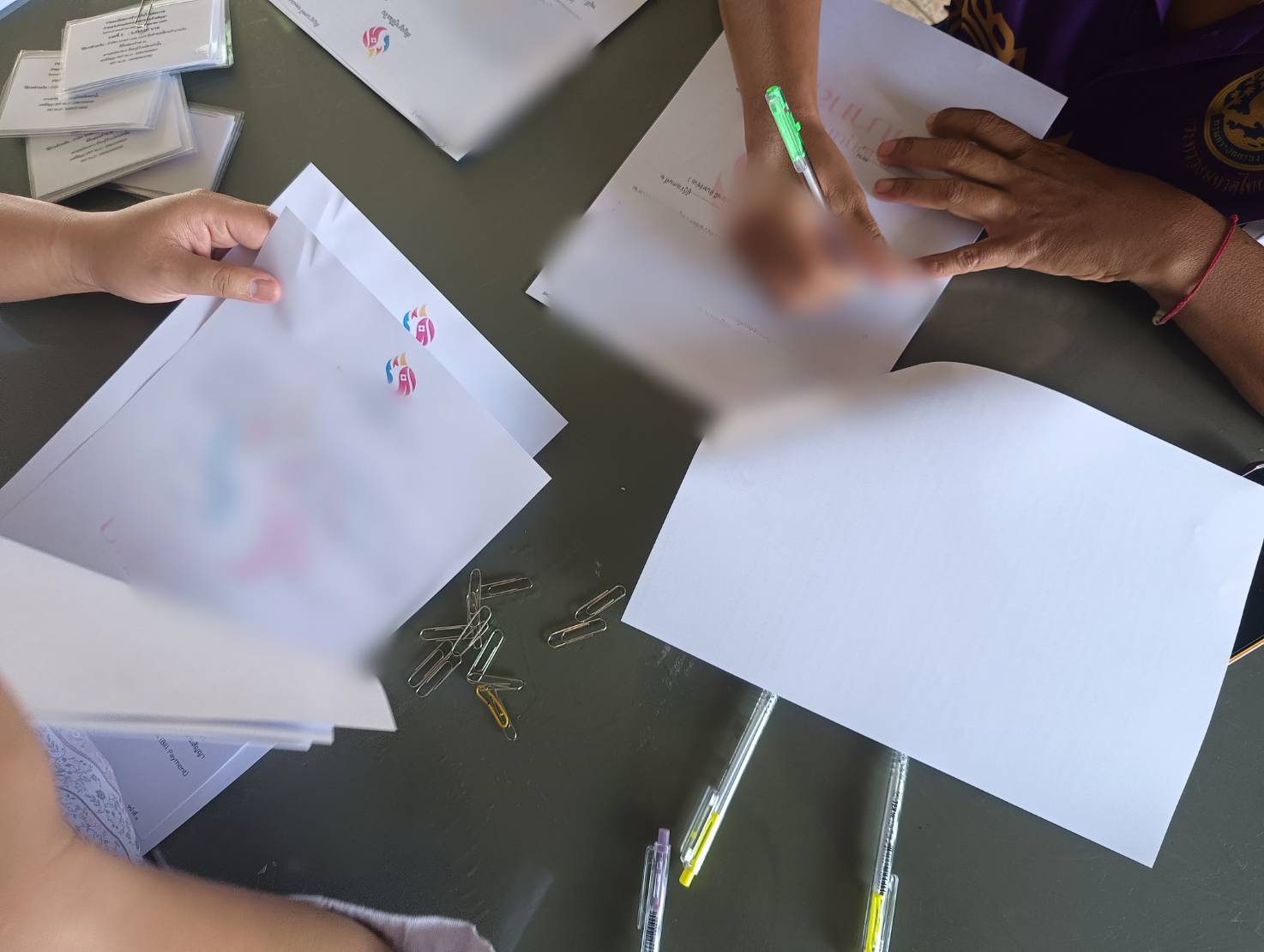 พช.ทุ่งตะโก ทำสัญญากู้ยืมเงินโครงการขอรับการสนับสนุนเงินกองทุนพัฒนาบทบาทสตรี 