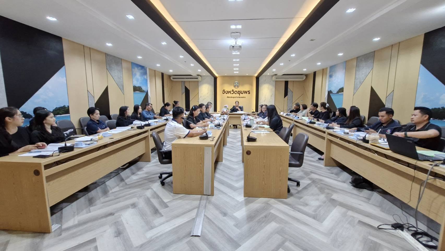 พช.ทุ่งตะโก​ ร่วมประชุมผู้อำนวยการกลุ่มงาน​ พัฒนาการอำเภอ​ นักวิชาการสำนักงานพัฒนาชุมชนจังหวัดชุมพร​ ครั้งที่​ 7/2569